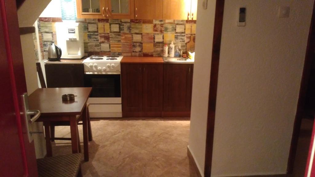 Apartment Luka Podgorica Bagian luar foto